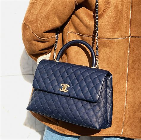 chanel flap bag large